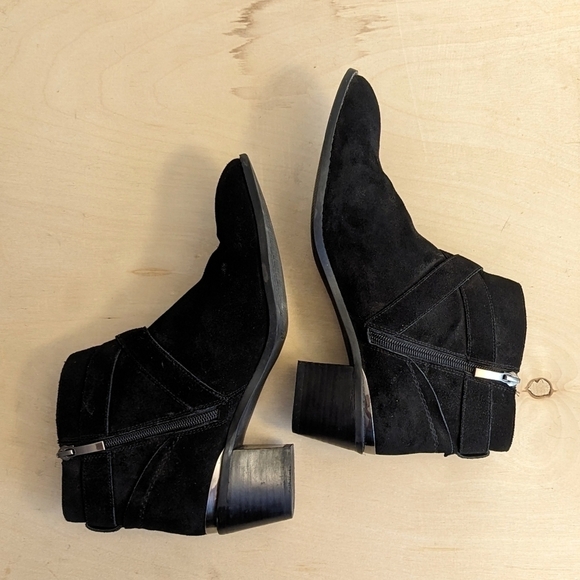 Essex Lane Nara Black Suede Bootie Boots - Picture 11 of 13